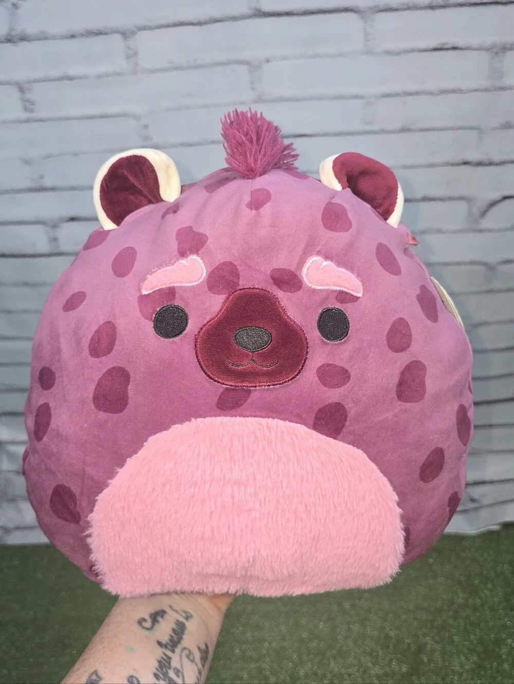 Squishmallow RARE Metallic Tag Gino The Hyena 10in Plush